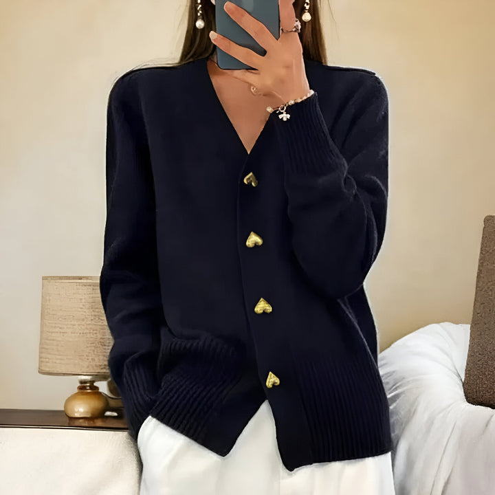 Ciara™ | Elegant cardigan with heart-shaped buttons